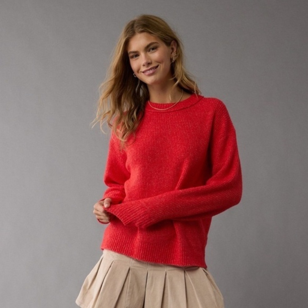 NWT AE RED WHOA SO SOFT CREW NECK SWEATER